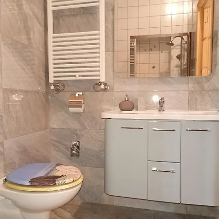 Fodor Guest house